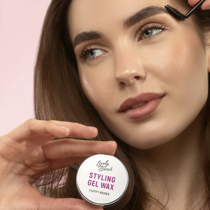 Styling gel wax for eyebrows Fluffy Brows